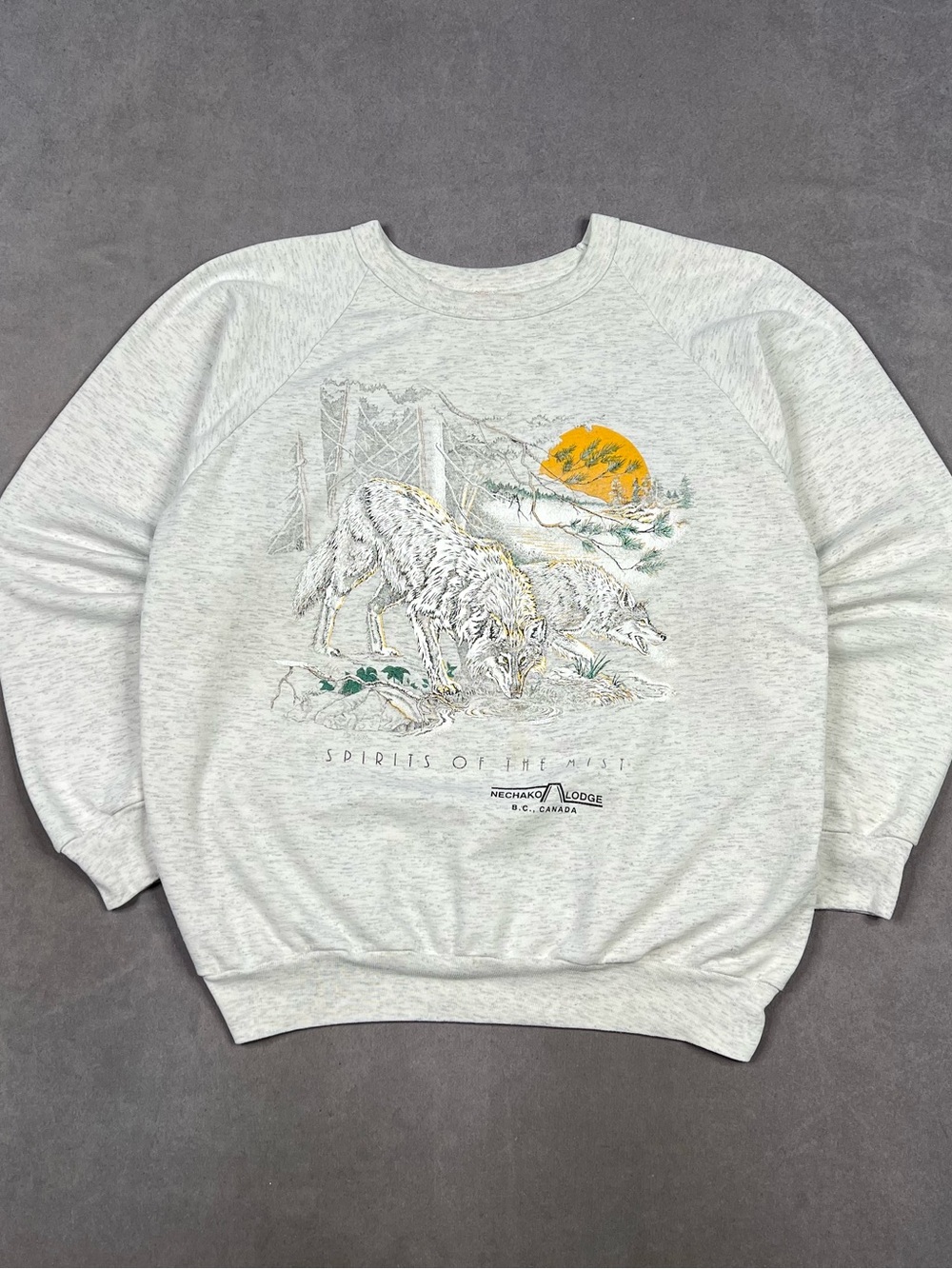 Vintage Light Gray Crewneck with Wolf Graphic and Yellow Sun Nature